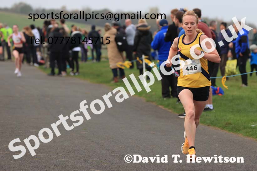 Senior Mens and Womens 2024 Heaton Memorial 10k Road Race, Newcastle Town Moor, Newcastle.   Photo: David T. Hewitson/Sports for All Pics